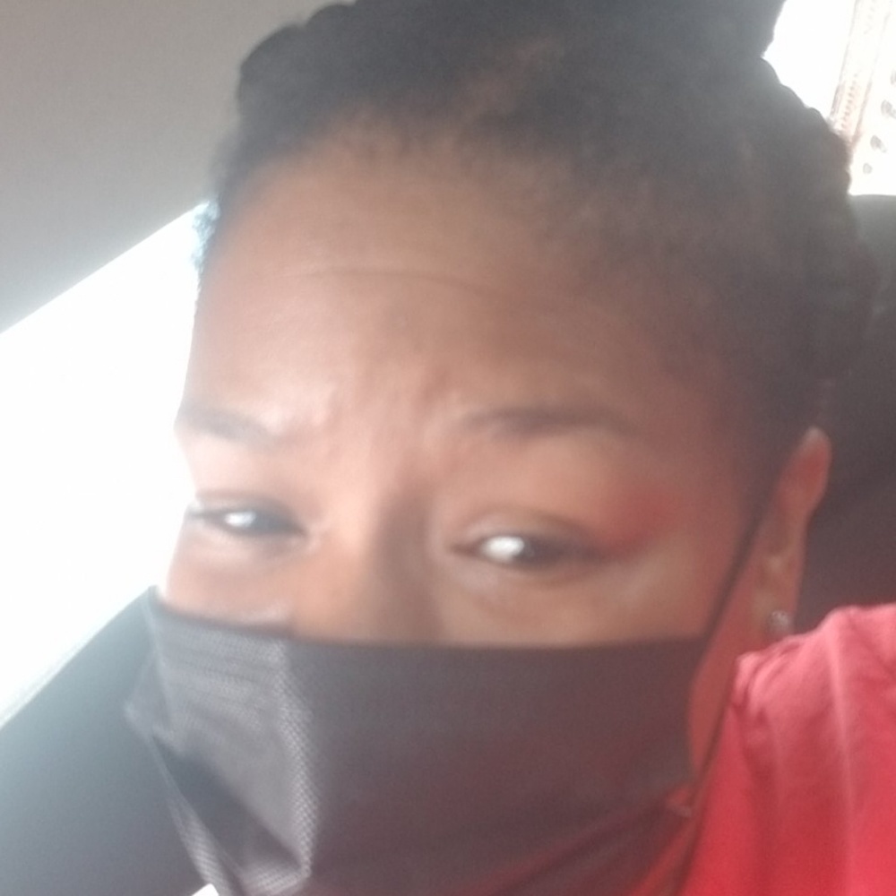 Meet your Posher, Latricia